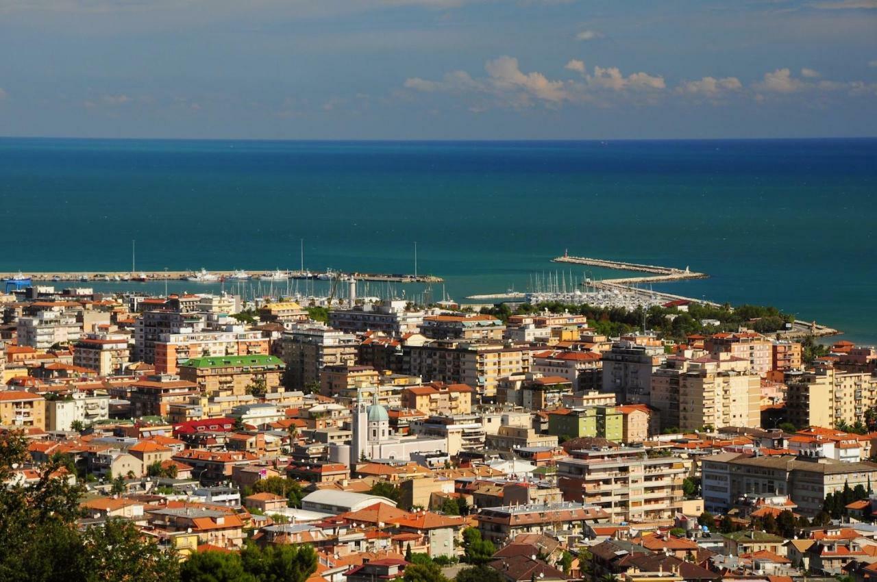Casavacanze estate 1 San Benedetto del Tronto Exterior foto